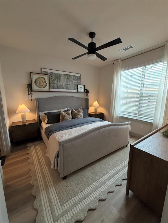 Melissa Condo: 4422 Janssen Avenue