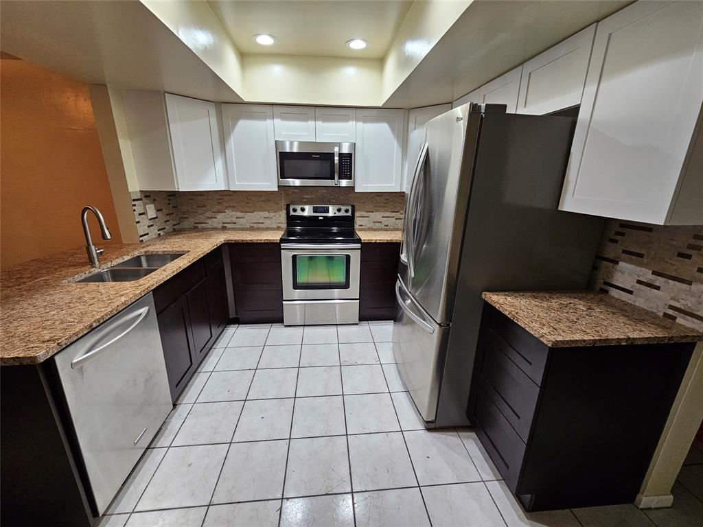 Tamarac Condo: 7621 Northwest 74th Terrace