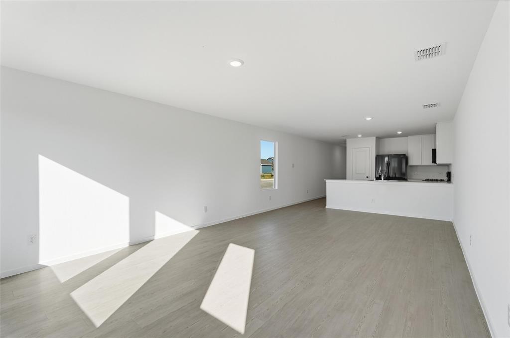 Sherman Condo: 3900 Pontchartrain Parkway