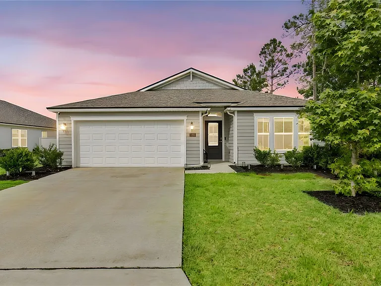 St Marys House: 300 Chinquapin Dr