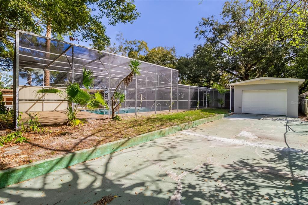 Altamonte Springs Condo: 1197 West Lakeview Circle