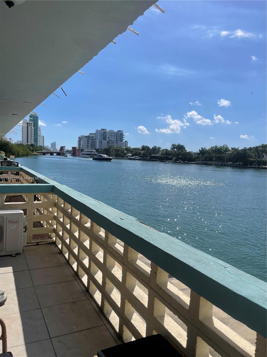 Miami Beach Condo: 6484 Indian Creek Drive