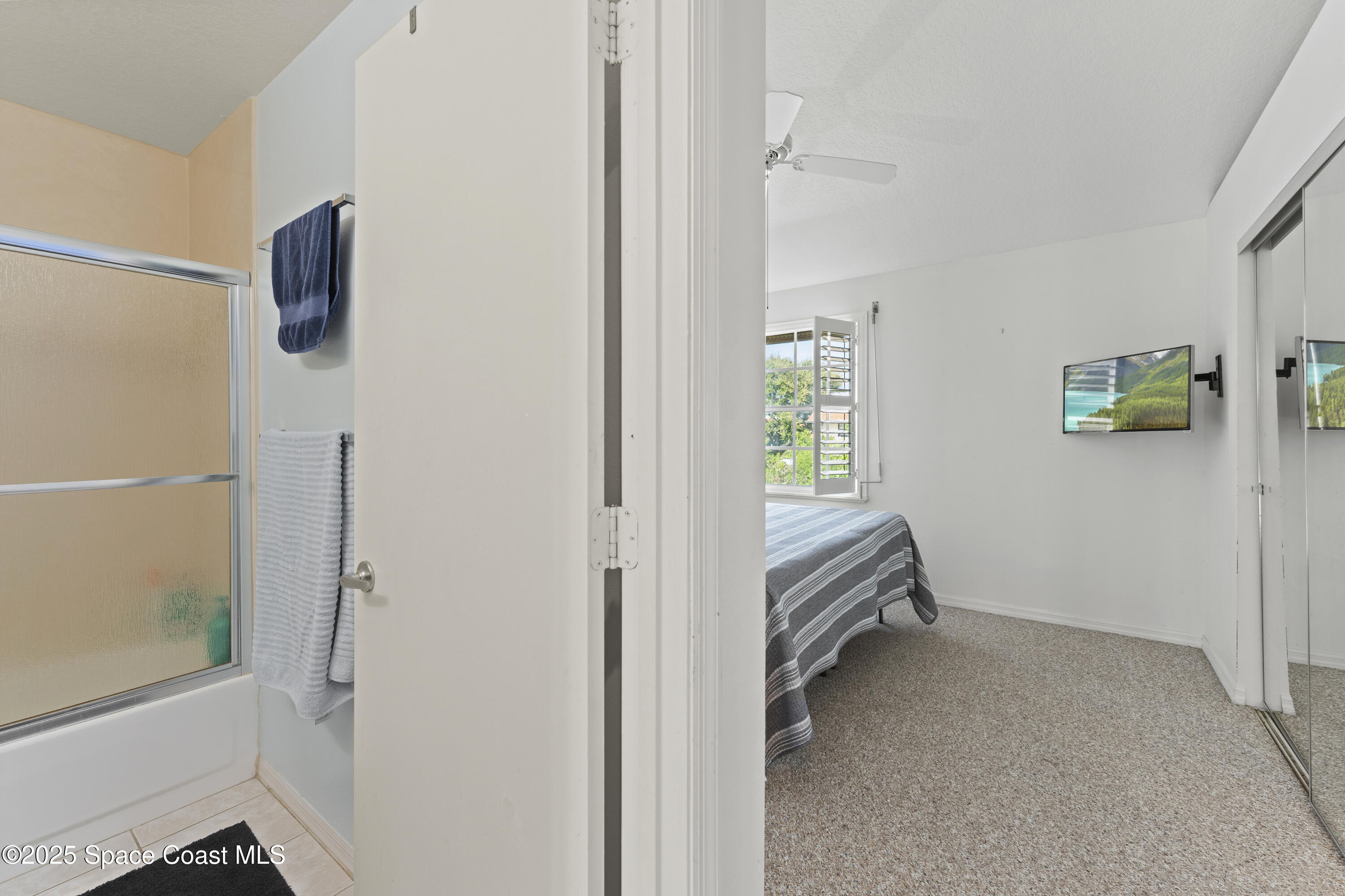 Cocoa Beach Condo: 135 Escambia Lane