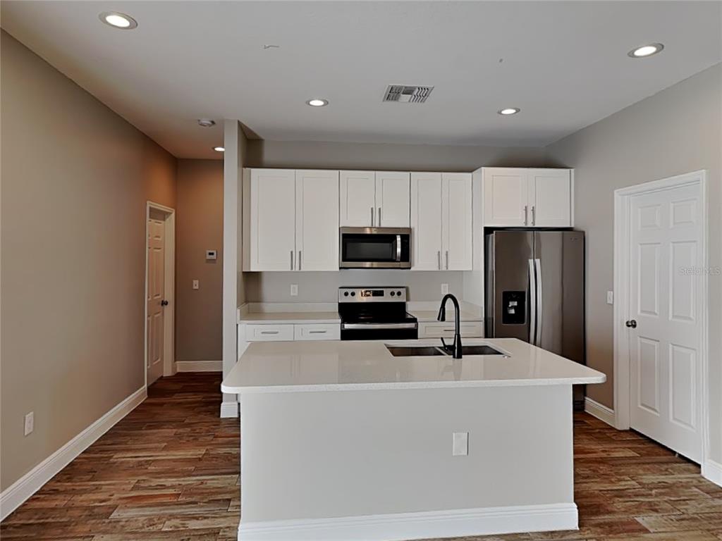 Deltona Condo: Undisclosed Address