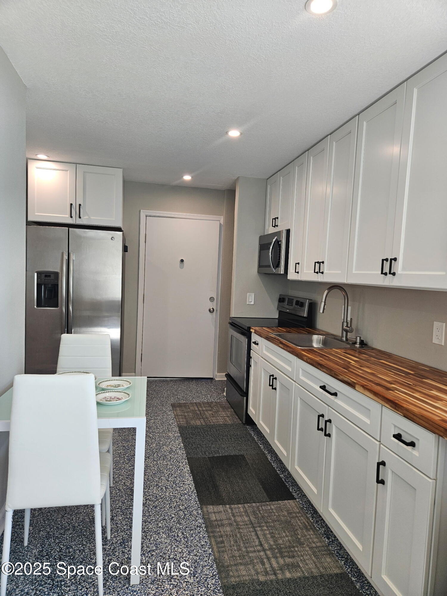 Cocoa Beach Condo: 390 West Cocoa Beach Causeway