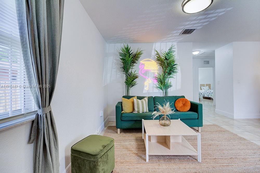 Miami Condo: 4201 Northwest 24th Avenue