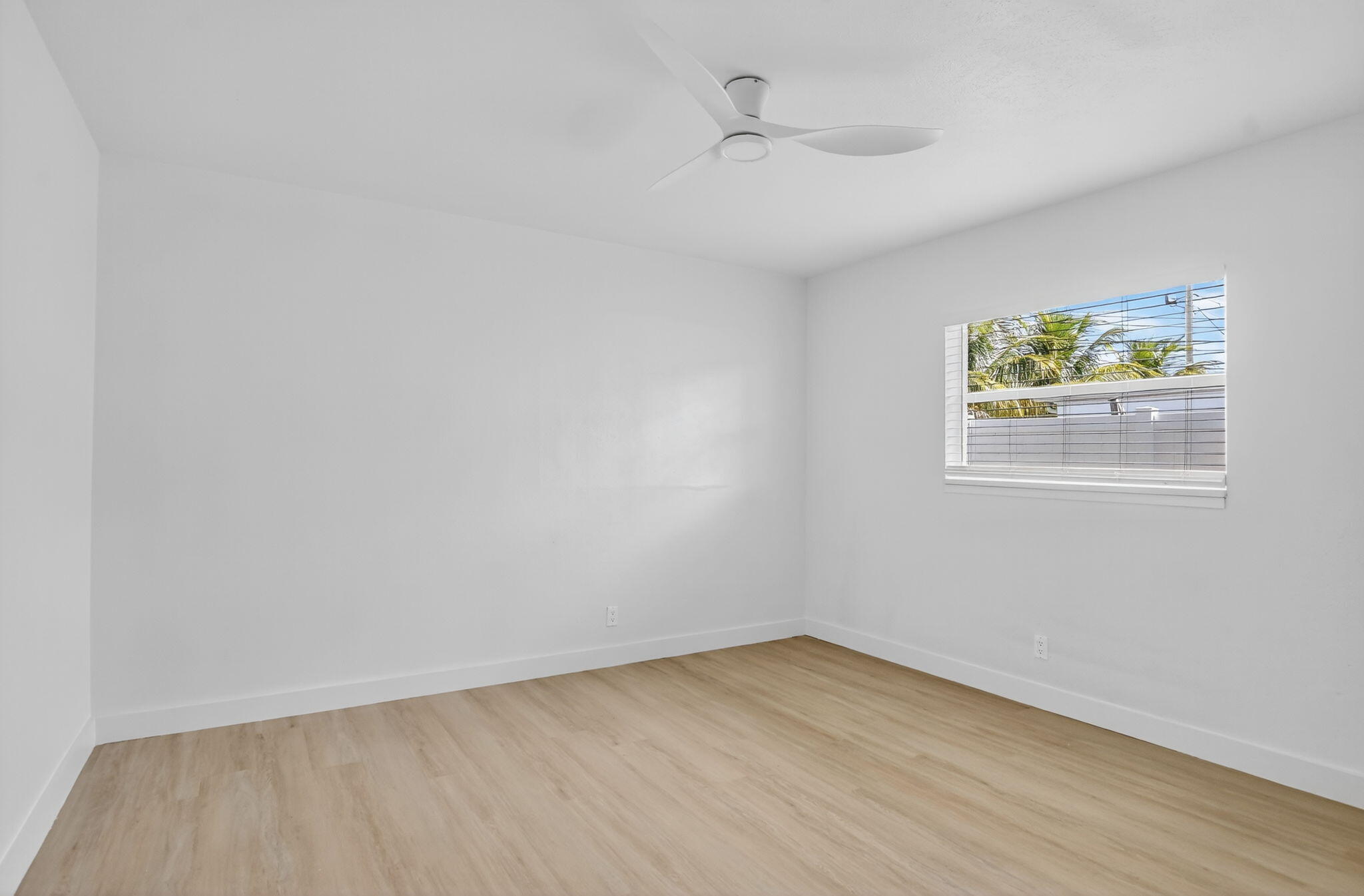 Boca Raton Condo: 529 Northeast 18th Street