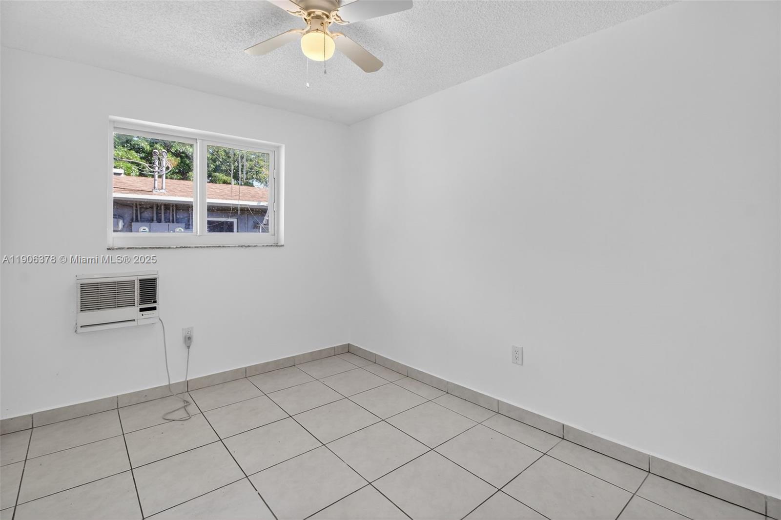 Miami Condo: 1864 Northwest 28th Street