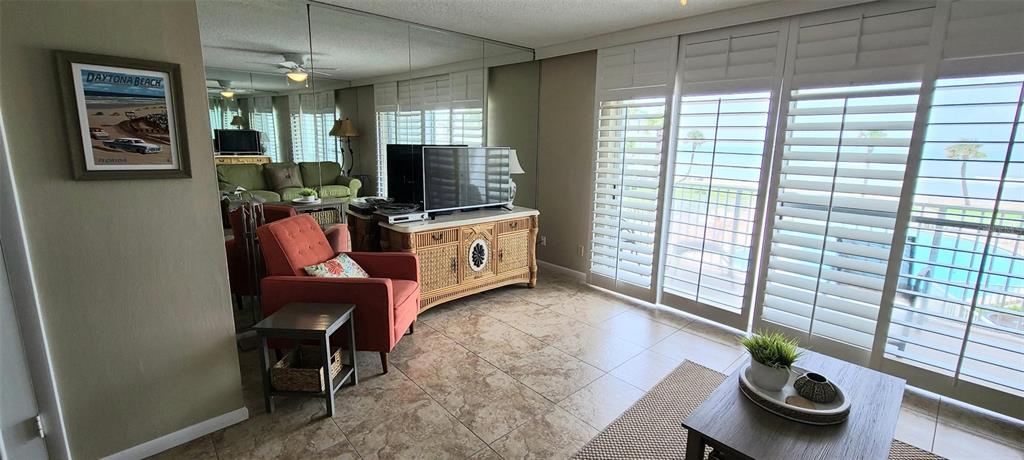 Ormond Beach Condo: 815 Ocean Shore Boulevard