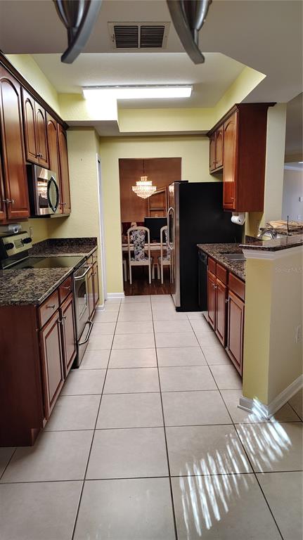 Sanford Condo: 505 Hockendale Cove