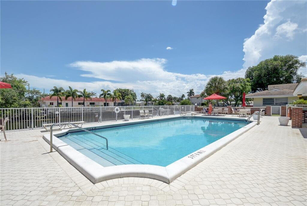 Pompano Beach Condo: 1340 Northeast 28th Avenue