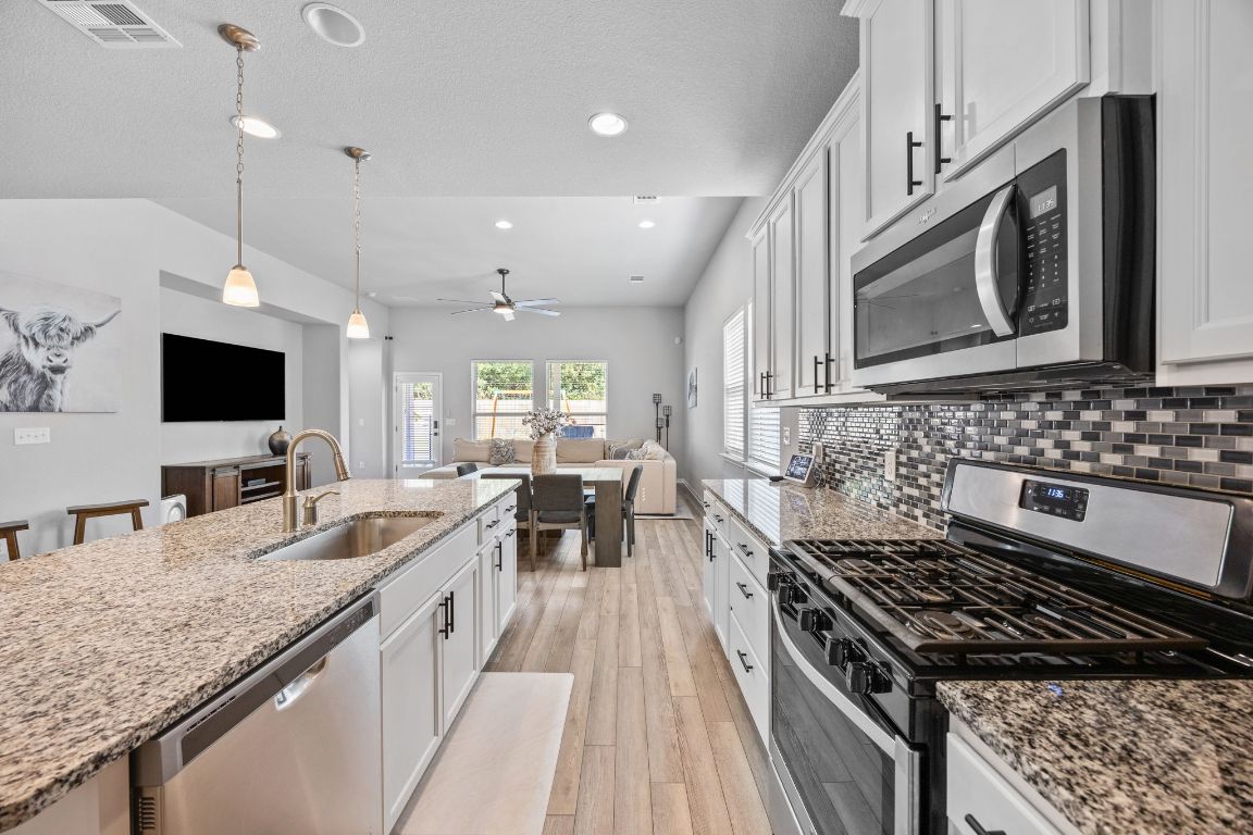 Leander Condo: 313 Somerville Street