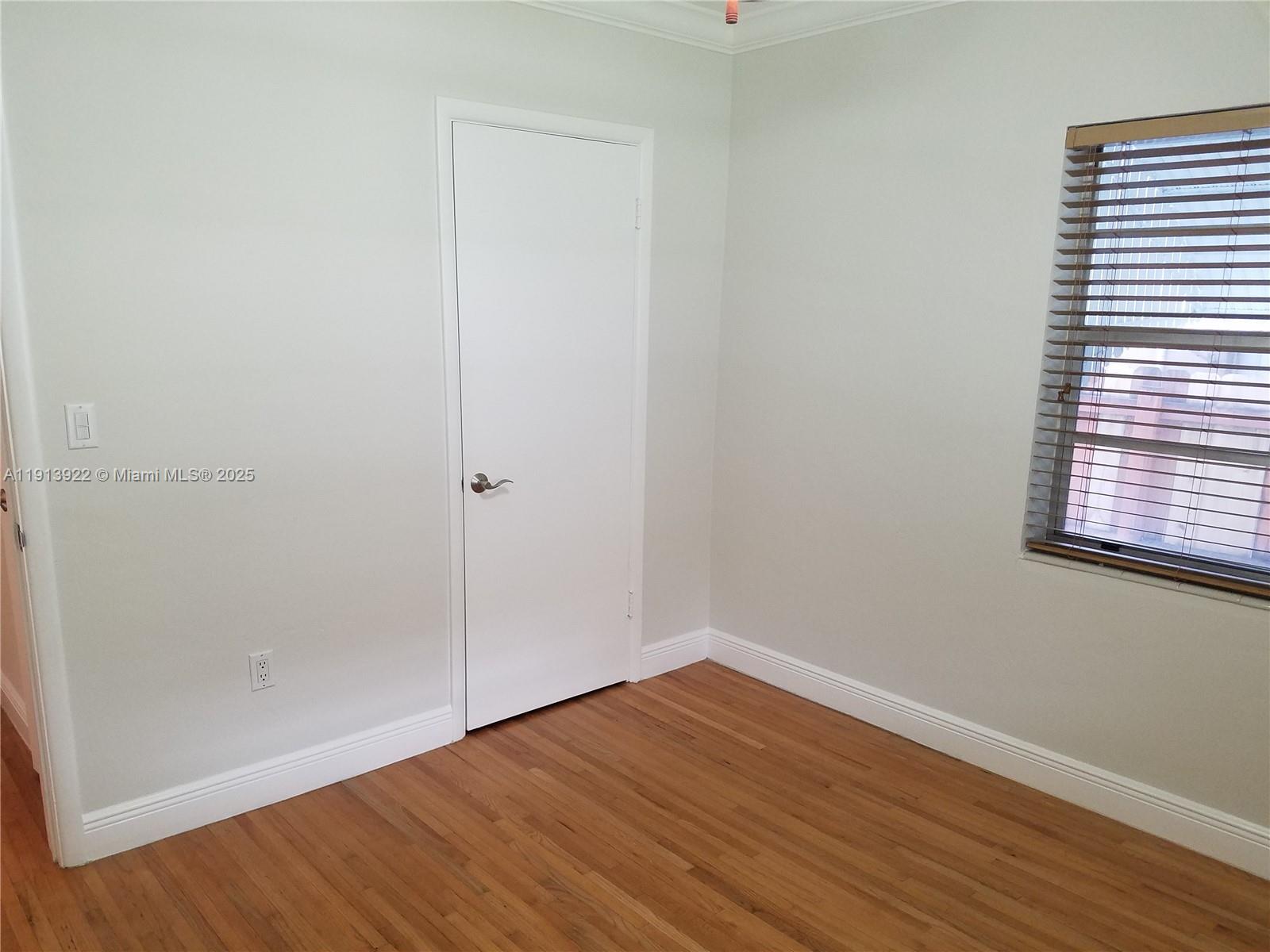 Miami Condo: 3915 Southwest 60th Avenue