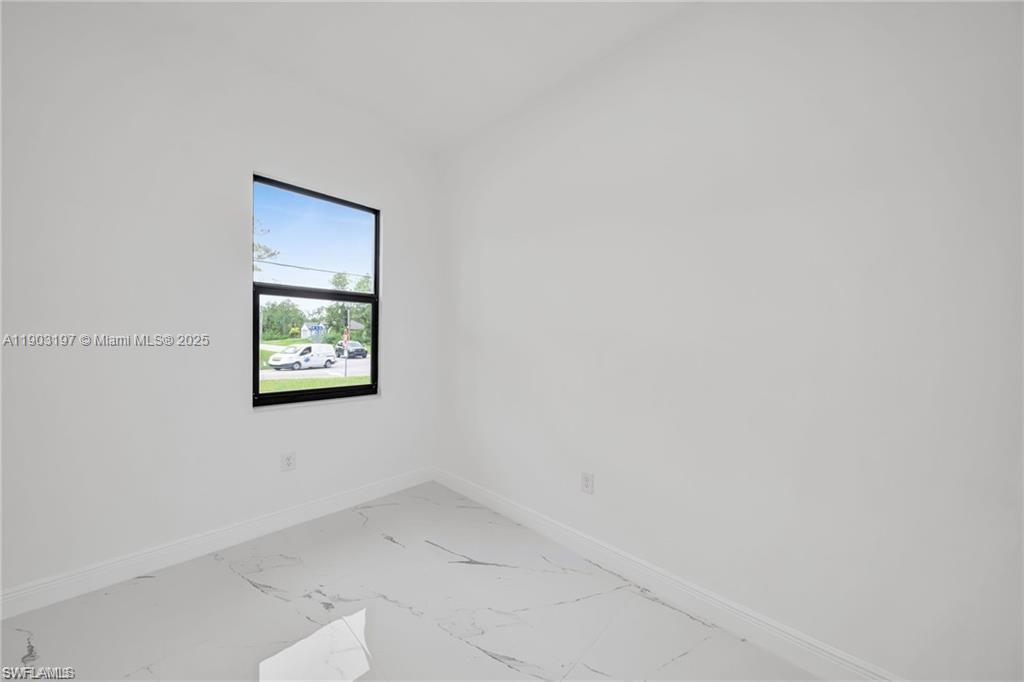 Lehigh Acres Condo: 1006 West 10th Street