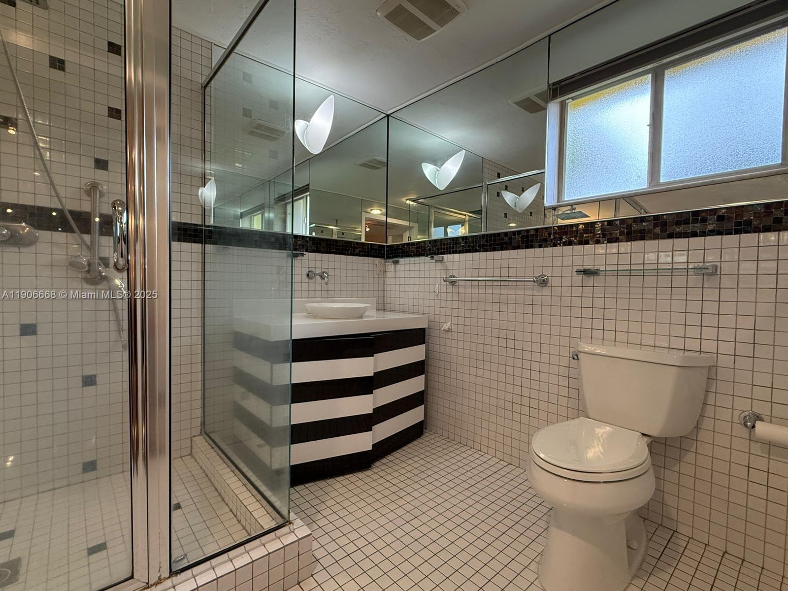 Oakland Park Condo: 1728 Northeast 39th Street