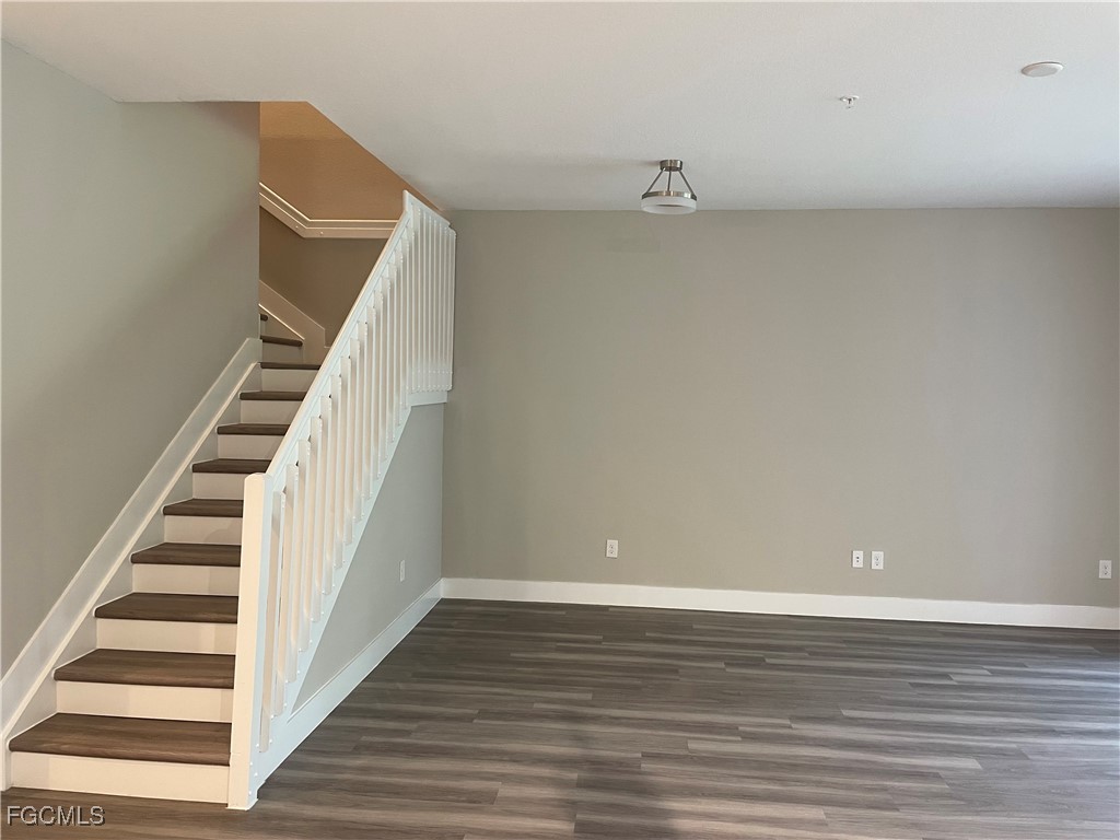 Naples Condo: 7012 Romana Way