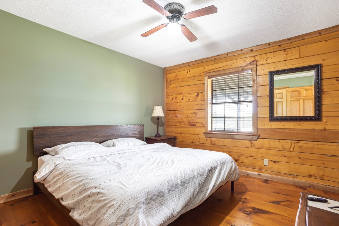 Leander Condo: 1700 County Road 270