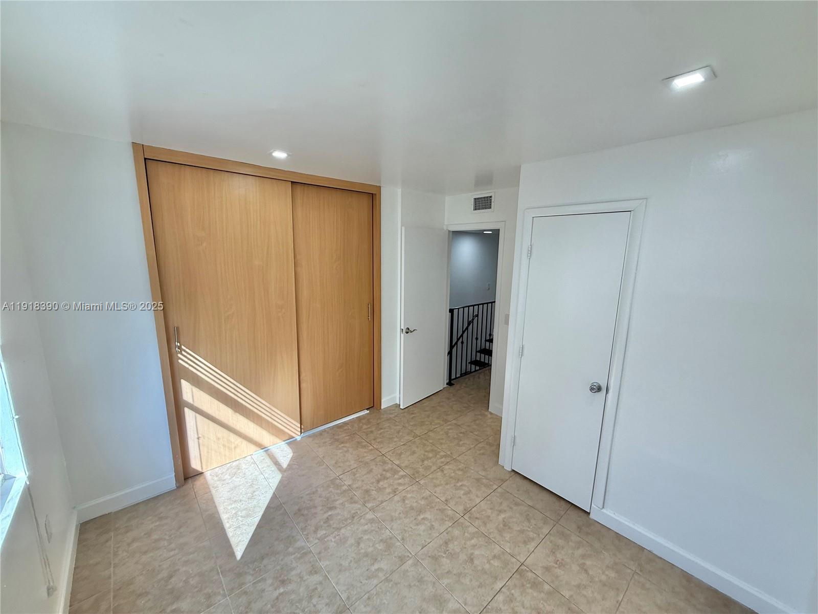 Miami Condo: 4600 Southwest 67th Avenue