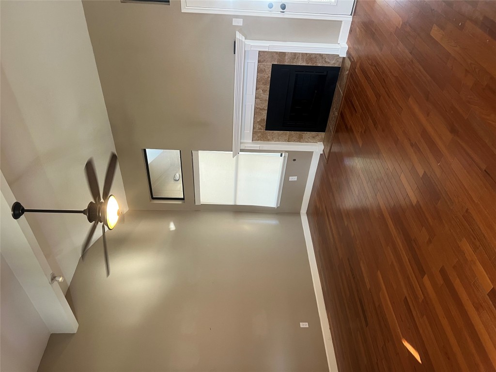 Leander Condo: 1103 Deepwoods Trail