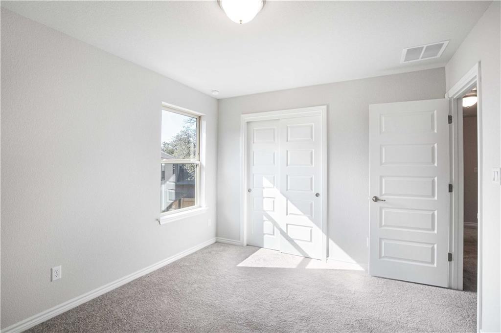 Leander Condo: 1616 Turtle Bay Loop