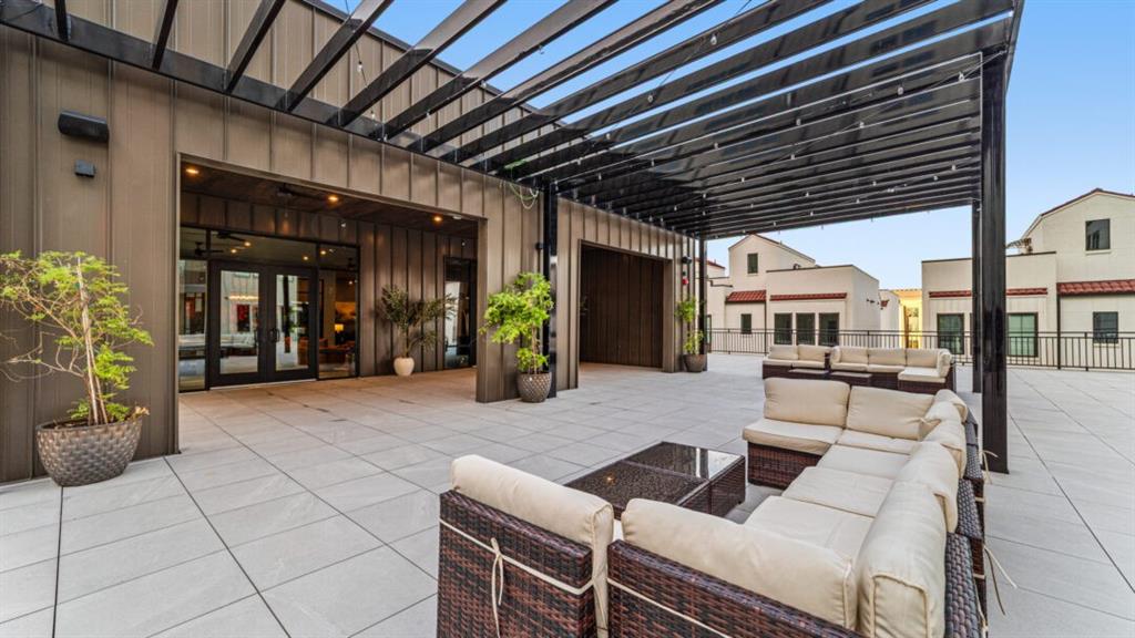 Dallas Condo: 1900 South Ervay Street