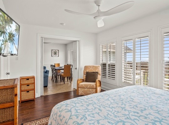 Port Aransas Condo: 1319 Eleventh Street