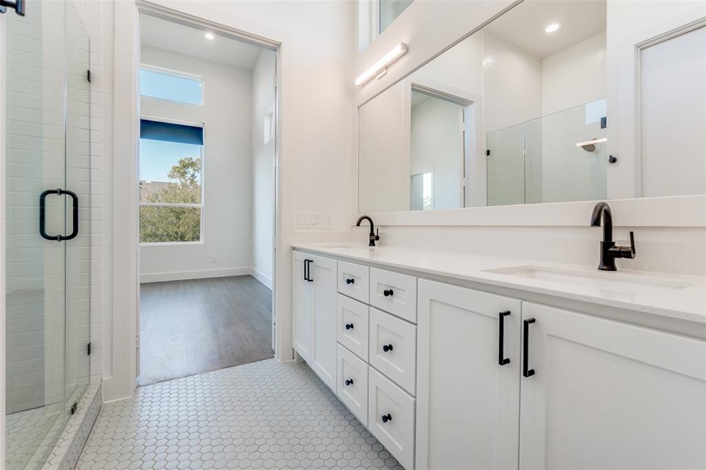 Dallas Condo: 4718 Bryan Street