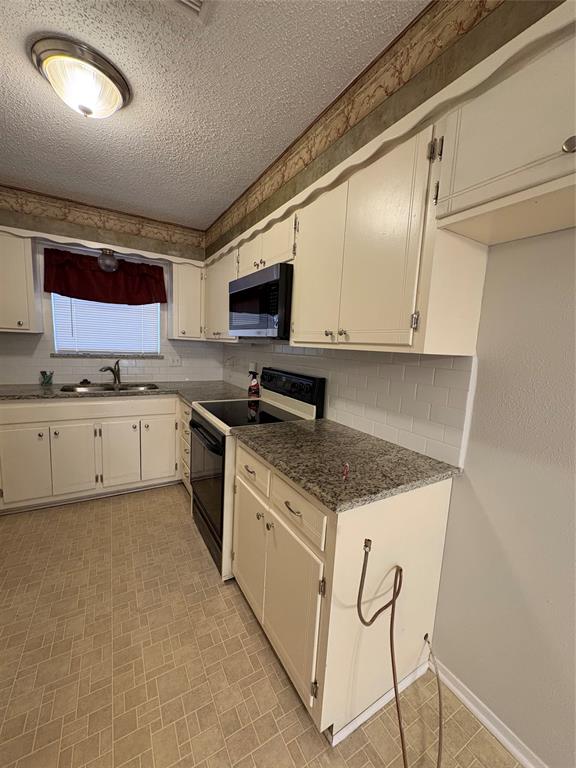 Garland Condo: 3722 Tulane Circle