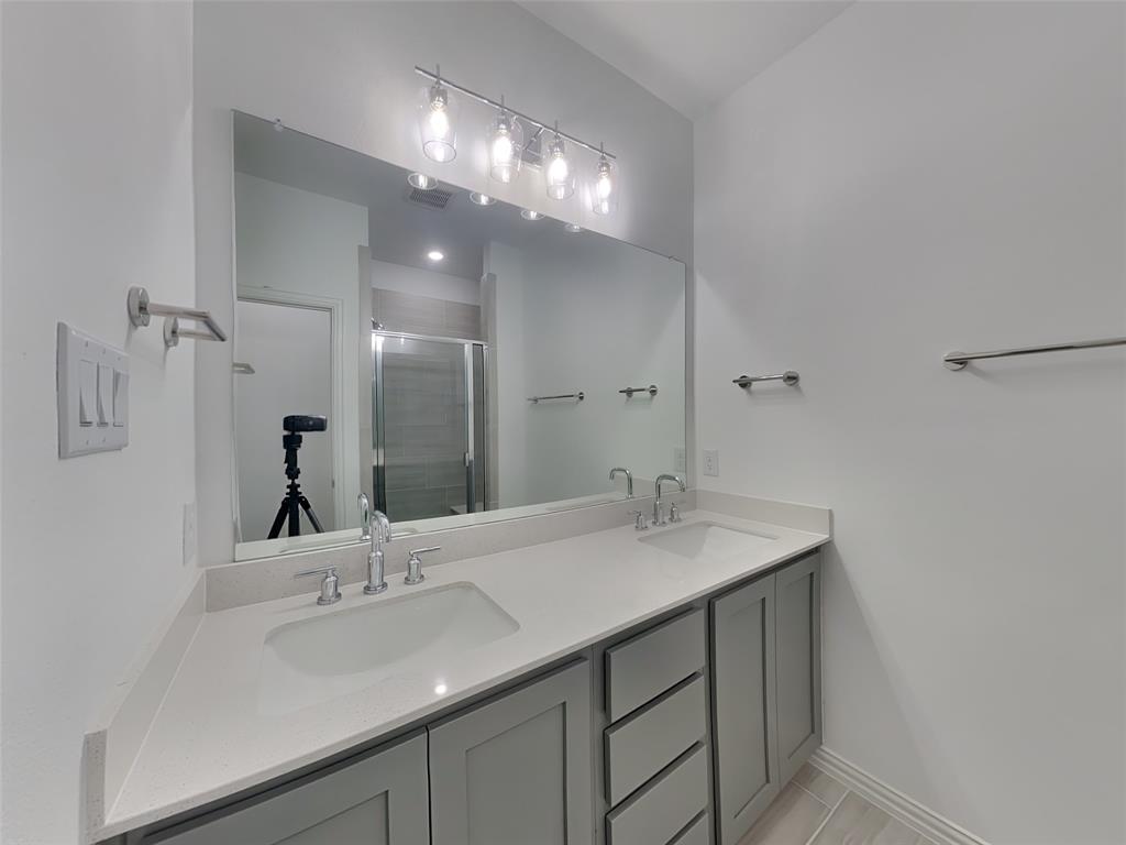 Allen Condo: 1069 Keene Rdg Drive