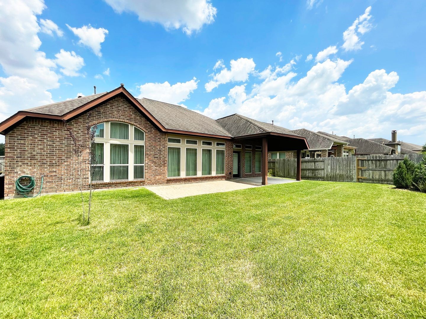 Pearland Condo: 2302 Lost Bridge Lane