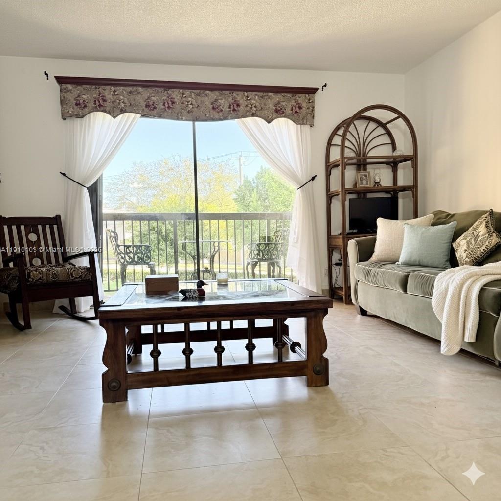 Miami Condo: 7965 Southwest 86th Street