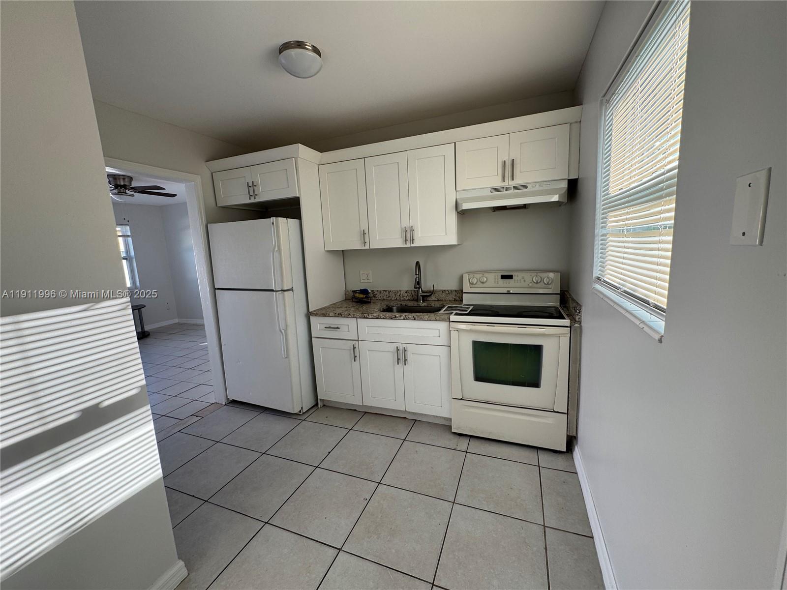 Pompano Beach Condo: 710 Northeast 25th Street