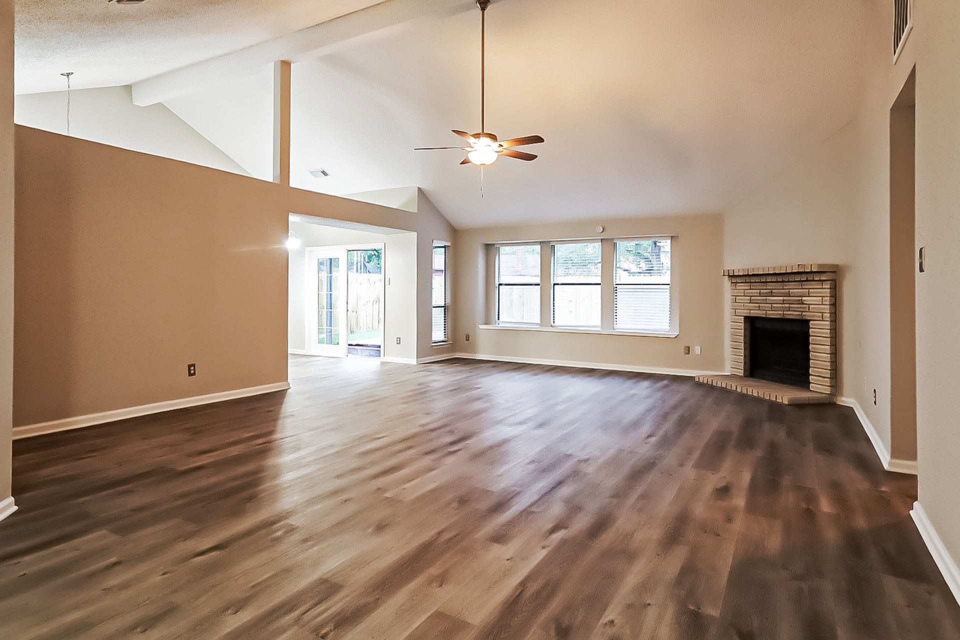 Pearland Condo: 2627 South Brompton Drive