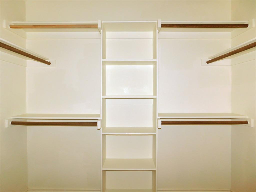 Denton Condo: 6912 Alderbrook Drive