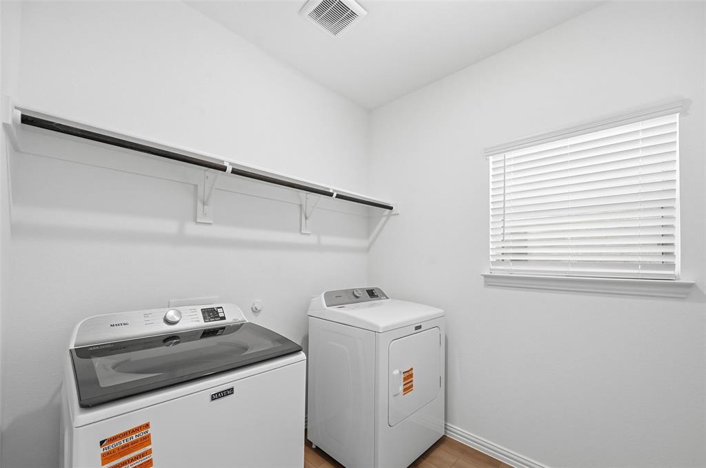 Allen Condo: 1168 Daybreak Drive