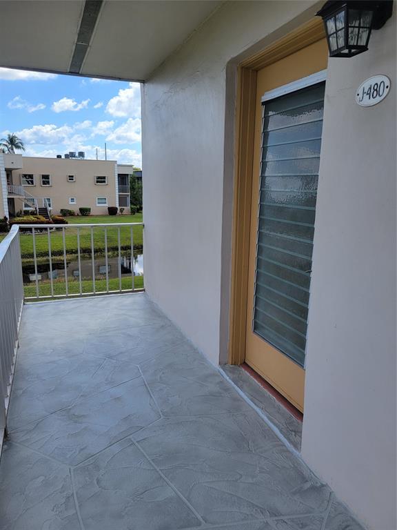 Delray Beach Condo: 480 Capri G