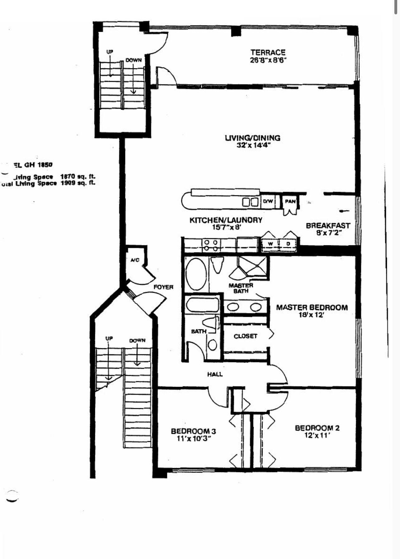 Hypoluxo Condo: 107 Half Moon Circle