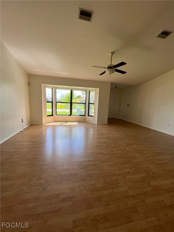 Cape Coral Condo: 704 Northeast 1st Avenue