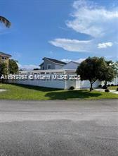 Miami Gardens Condo: 5610 Northwest 187th Street