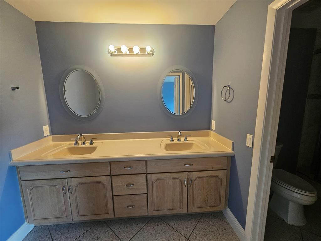 Deerfield Beach Condo: 633 Deer Creek Lake Point Lane