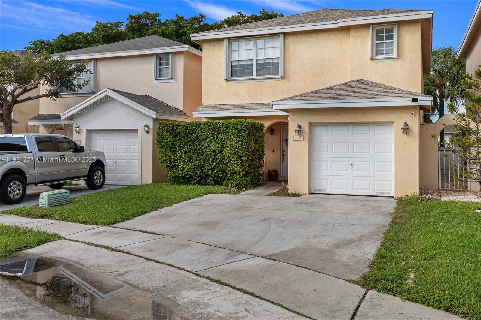 Deerfield Beach Condo: 4055 Eastridge Drive