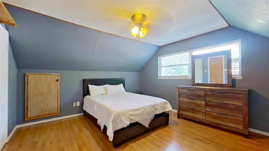 Arlington Condo: 1115 Woodbrook Street