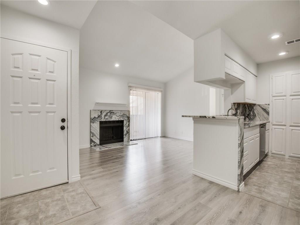 Arlington Condo: 1200 Calico Lane