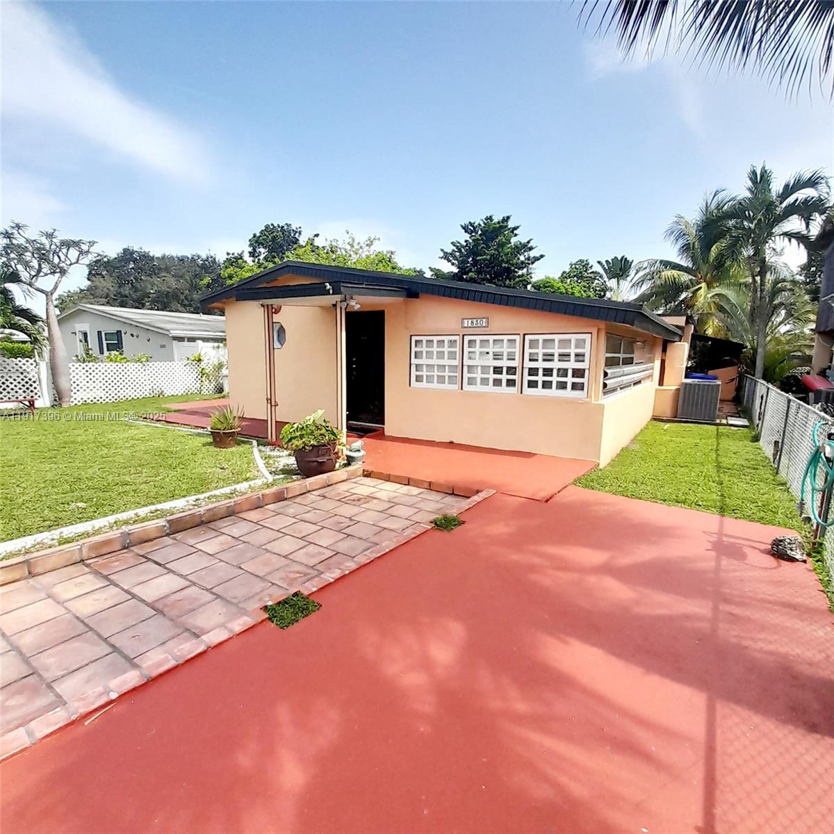 North Miami Beach Condo: 1830 Northeast 175th Street