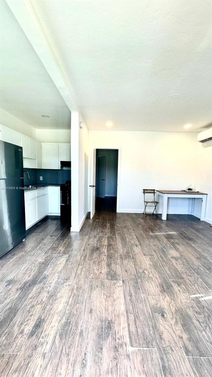 North Miami Beach Condo: 17175 Northeast 19th Avenue