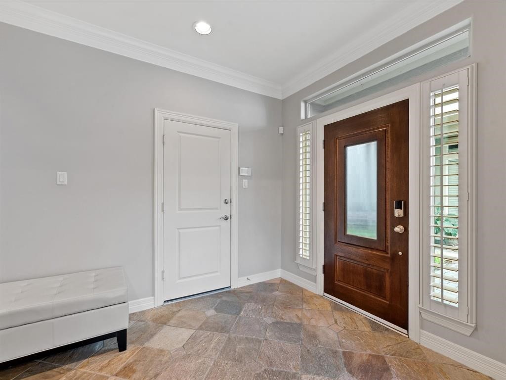 Houston Condo: 625 Hartman Street