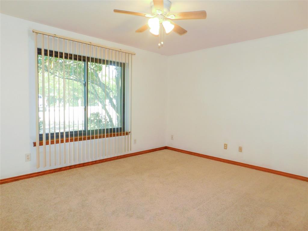 Shady Shores Condo: 110 Carolyn Lane