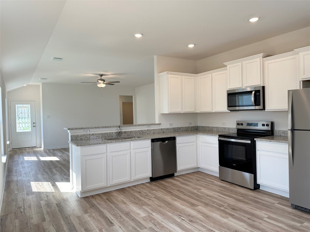 Jarrell Condo: 125 Morrison Drive