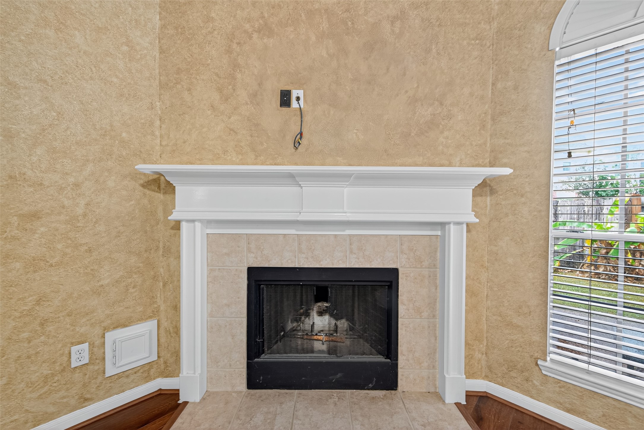 Richmond Condo: 307 Roans Prarie Lane