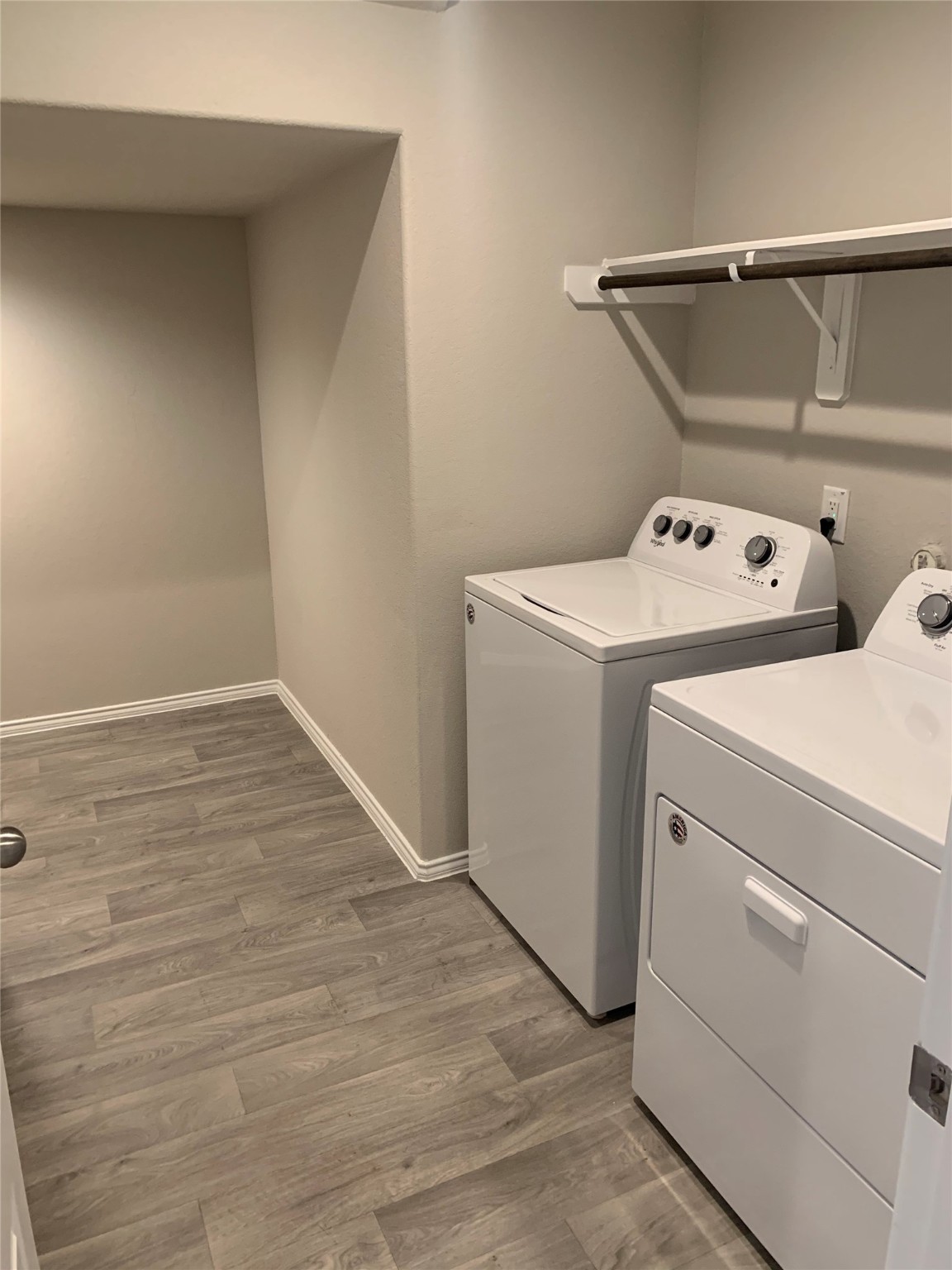 Richmond Condo: 1710 Chase Anchor Court